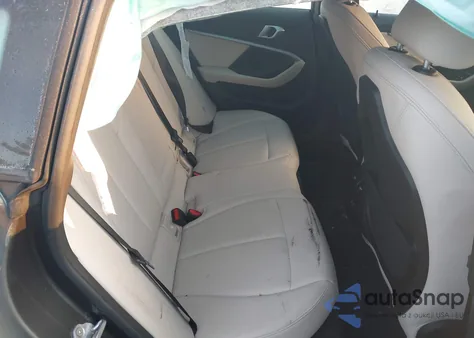 2021 BMW 228I Gran Coupe xDrive z USA, uszkodzony, nr VIN WBA73AK01M7G97314